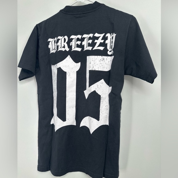 Chris Brown USA Tour Breezy T-shirt Size XS VHTF Sold Out - Picture 3 of 3